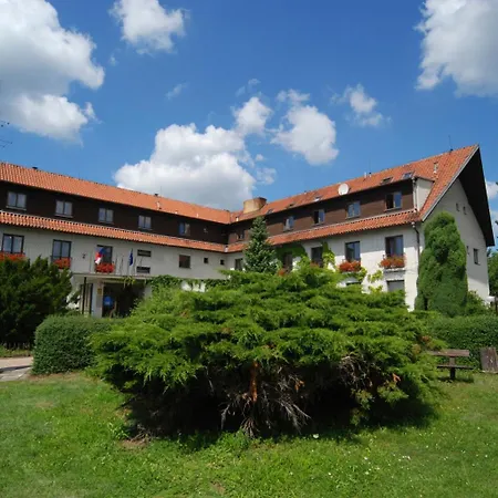 Otel Zvikov