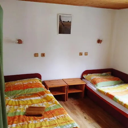 Zvikov Otel