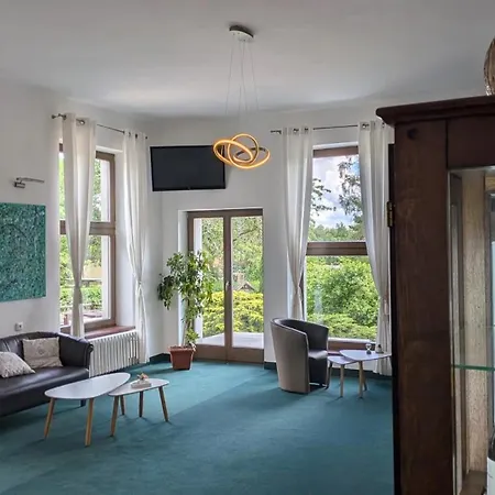 Zvíkov Hotel 3*