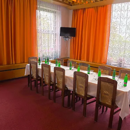 Zvikov 3* Zvíkovské Podhradí