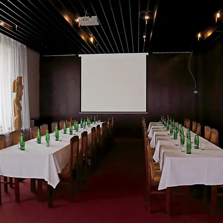 Zvikov Hotel 3*